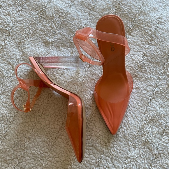 ALDO Acrylic Block Strap Heels - Picture 3 of 9